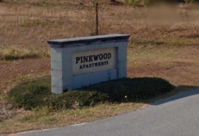 Primary Photo - Pinewood Apartments