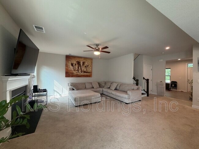 Building Photo - 1730 Watershed Ct