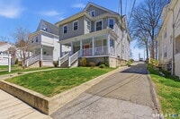 Building Photo - 21 Quintard Terrace