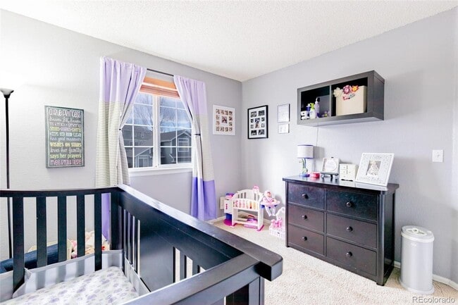 Building Photo - Gorgeous 4bd/3 ½ba in Quiet Broomfield Neighborhood!