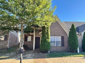 Building Photo - OPEN HOUSE! Move In Special! Now Leasing- ...