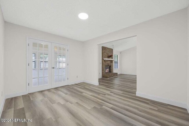 Building Photo - 8426 Santana Ct