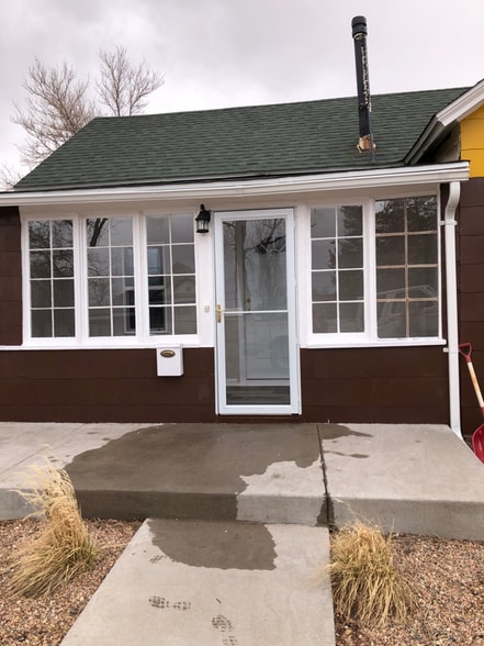 Building Photo - 507 Douglas St