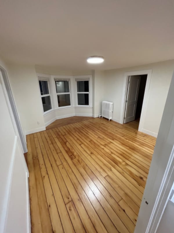 Building Photo - 13 Winter St