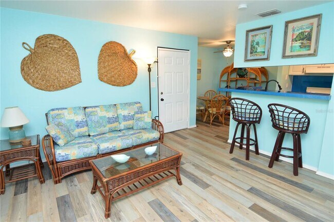 Building Photo - 1400 Gandy Blvd N