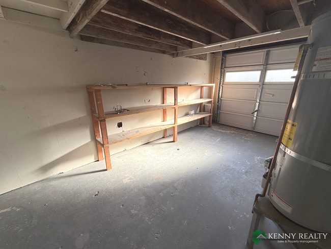 Building Photo - Fully Remodeled 3BR/1.5BA Duplex Unit w/ Garage in South San Francisco