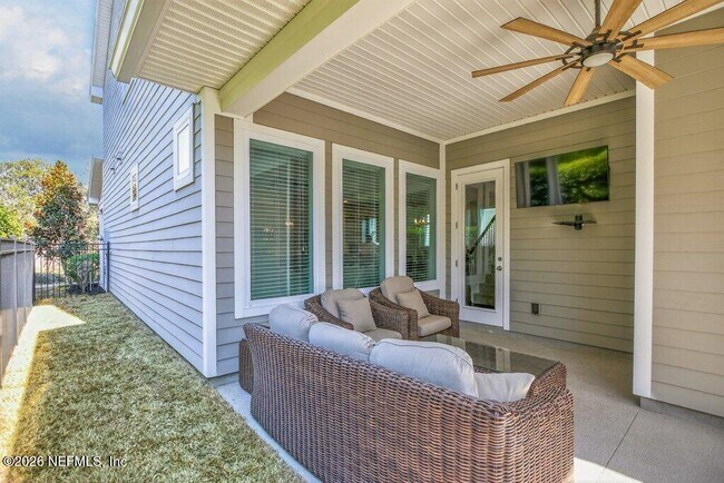 Building Photo - 120 Burlcrest Ct