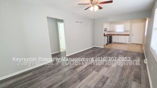 Building Photo - 5428 Ditzler Ave