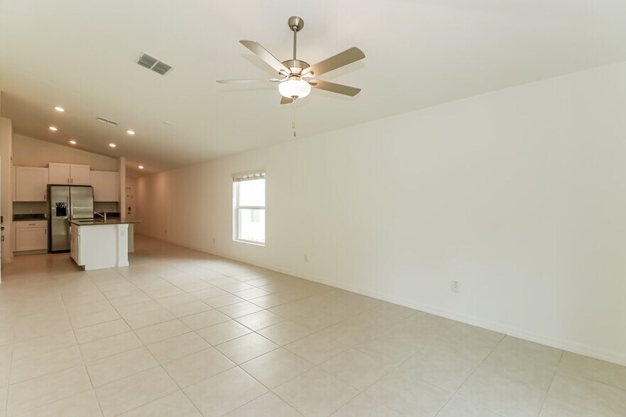 Building Photo - 17862 Blissful Stars Dr