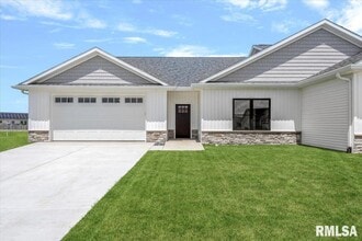 Building Photo - 4621 Eugene Ct