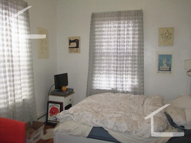 Building Photo - NICE BRIGHTON LISTING!!!!!