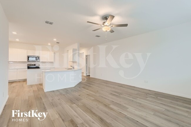 Building Photo - 5233 Rockrose Ln