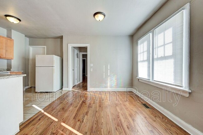 Building Photo - 2229 NW 12th St