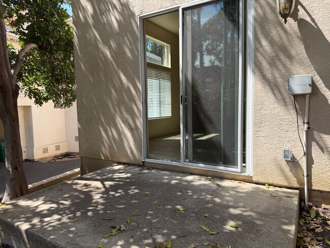 Building Photo - 1189 W Upas St