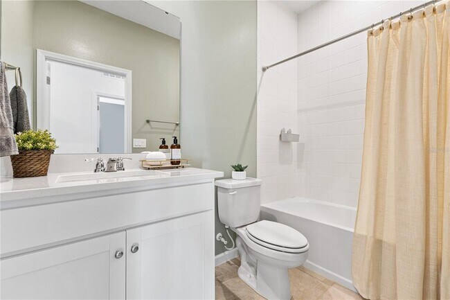 Building Photo - 3279 Canna Lily Pl