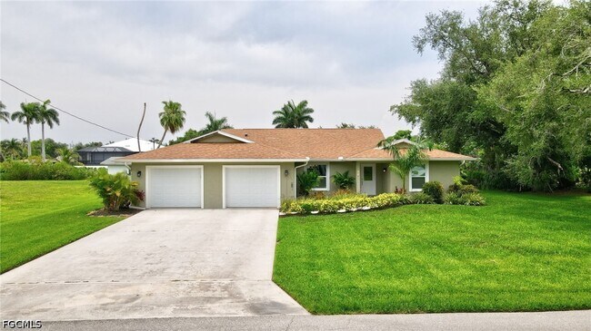 Building Photo - 787 Overiver Dr