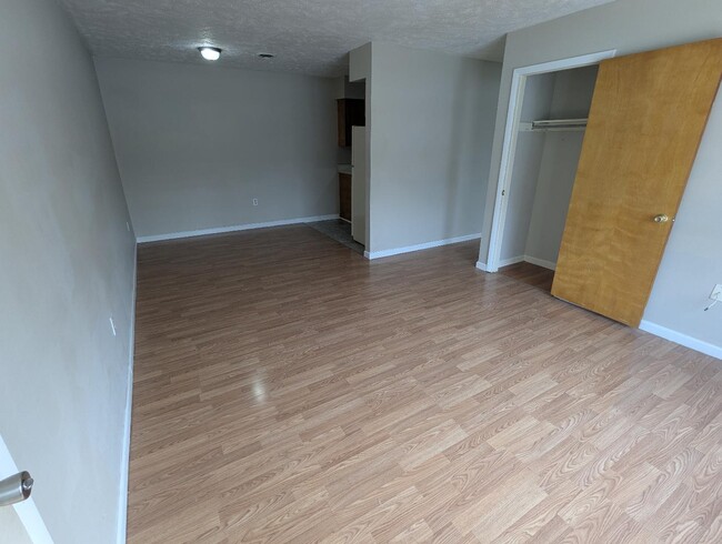 Building Photo - 343 Cherrydale Ave