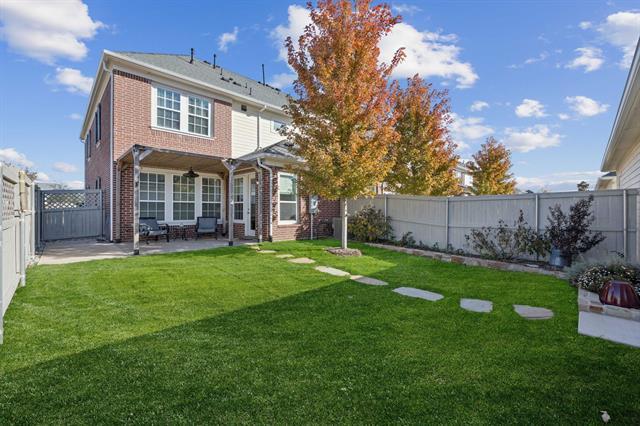 Building Photo - 1000 Redbrick Ln