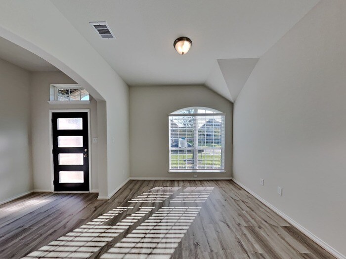 Building Photo - 13619 Sloth Bear Ct