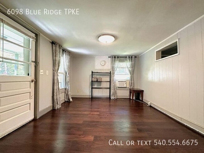 Building Photo - 6098 Blue Ridge Turnpike