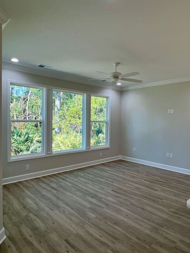 Building Photo - 3/2 brand new home!