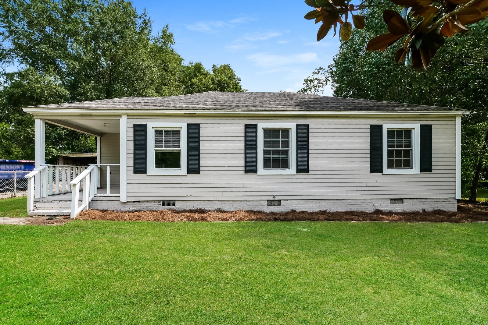 Building Photo - 912 54th St