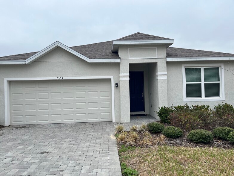 Building Photo - 801 Lemon Ave