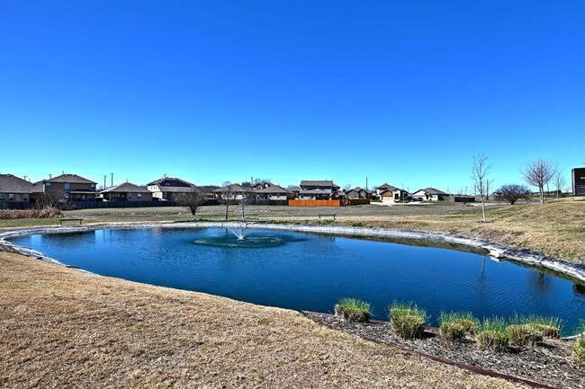 Building Photo - ONE STORY  |  3 BEDROOM  |  2 BATH  |  YARD SERVICE INCLUDED  |  WHISPER FALLS  |  POOL - GYM - P...