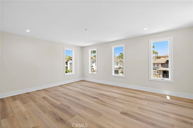 Building Photo - 22661 Sweet Meadow