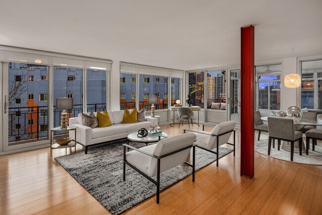 Building Photo - 1000 Union St