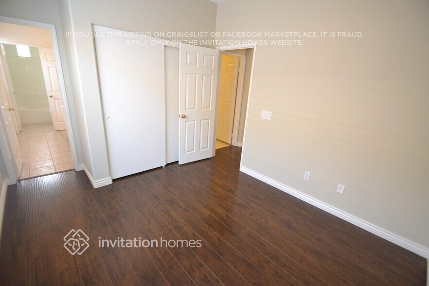 Building Photo - 22830 Oak Knoll Dr