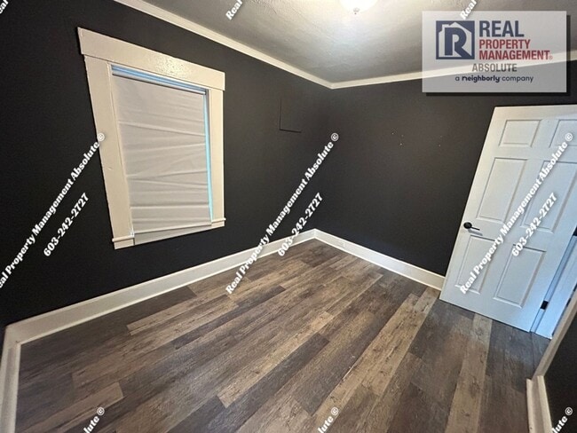 Building Photo - 50 W Bow St