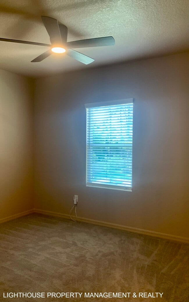 Building Photo - Charming, Newly Built 2 Bed/2.5 Bath Townh...