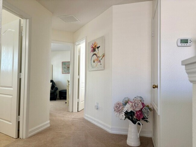 Building Photo - Beautiful 4 bedroom, 2.5 bath home with 2,444 sq. ft. in Harmony