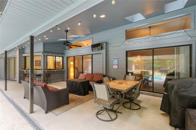 Building Photo - Beautiful Home in Landmark Woods