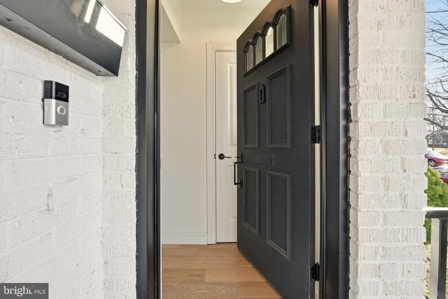 Building Photo - 5113 4th St NW