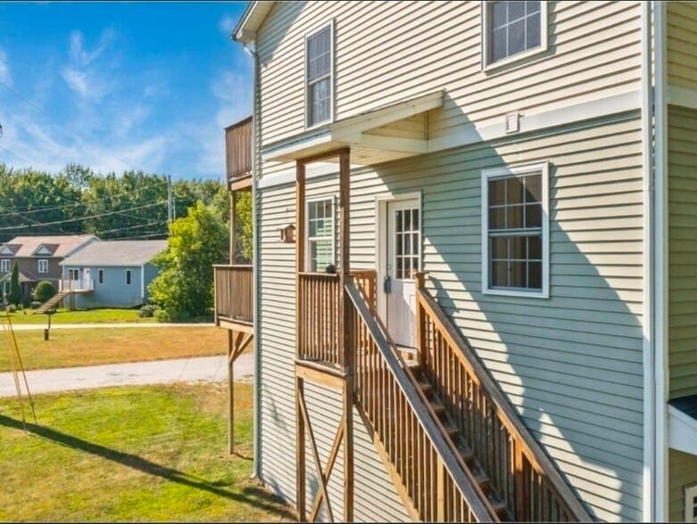 Building Photo - 437 Lapan Rd