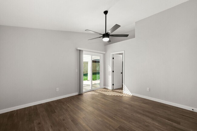 Building Photo - COMING SOON - Beautiful Highland Home