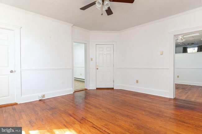 Building Photo - 702 S Braddock St