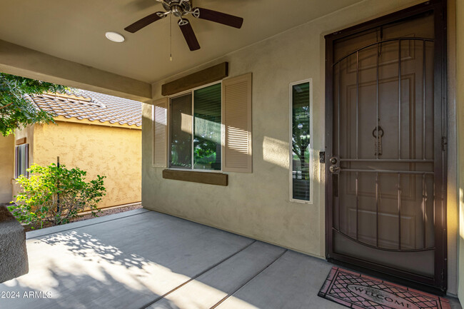 Building Photo - 6632 W Saguaro Park Ln