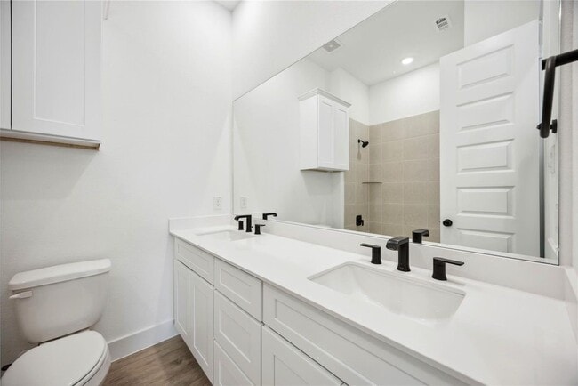 Building Photo - 8103 Calhoun Rd