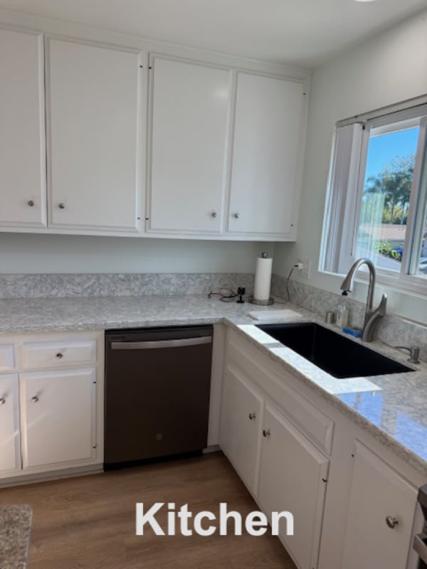 Building Photo - 4074 Vista Calaveras St