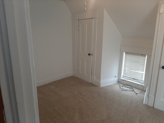 Bedroom - 1721 7th St