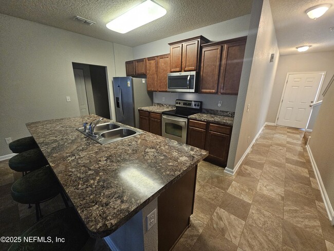 Building Photo - 8476 Julia Marie Cir