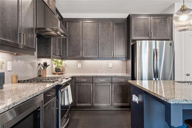 Building Photo - 1870 Lucy Compton Ln NW