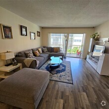 Building Photo - 2097 S Ocean Dr