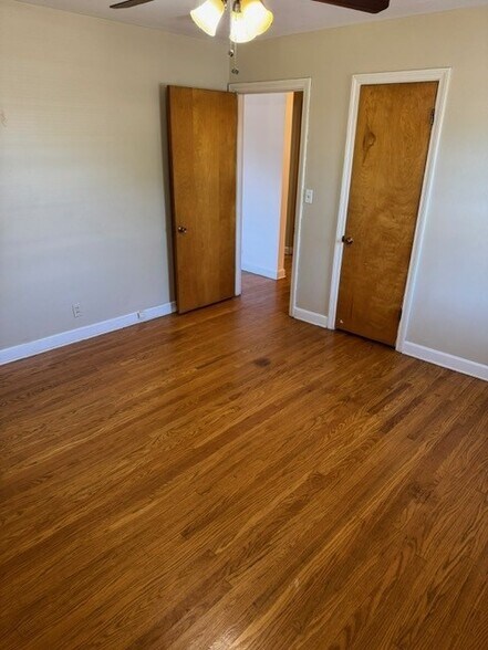 Building Photo - 322 Delray Rd