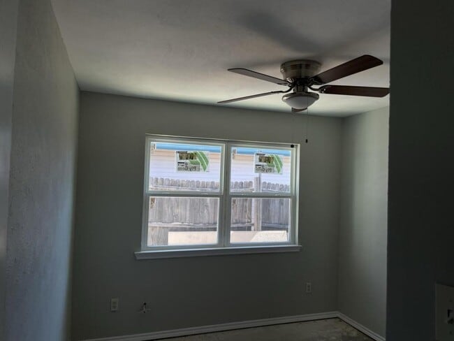 Building Photo - 9904 Cedar Mountain Cir