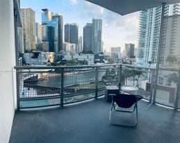 Building Photo - 350 S Miami Ave