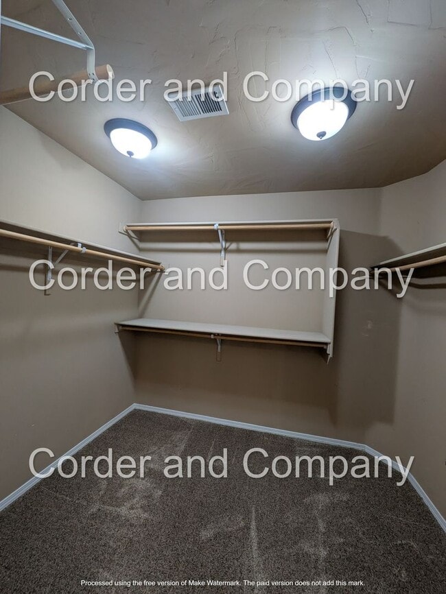 Building Photo - Massive 2 Story 3Bedroom 2.5 Bathroom, 2 Car Garage Townhouse at 1,838 Sq Ft.